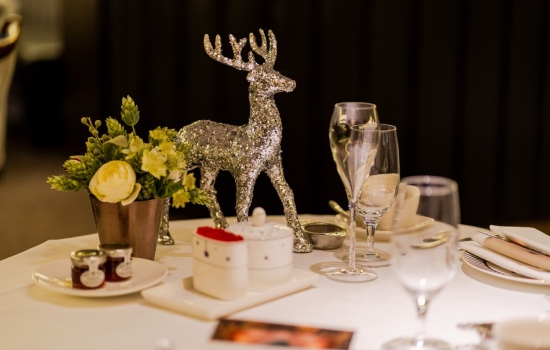 Reindeer-table-1