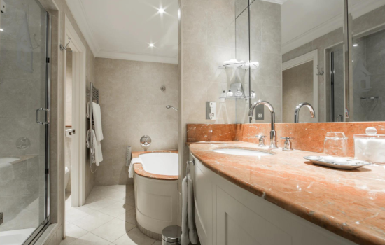 junior bathroom - 1