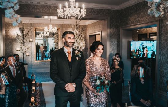 Wedding-couple-christmas-2