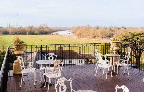 Wedding-showcase-spring-24-terrace