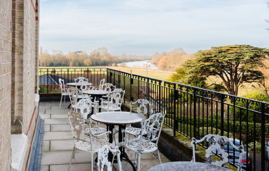 Wedding-showcase-spring-24-terrace-3