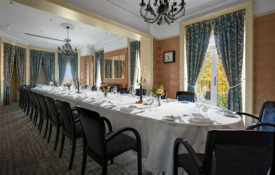 Terrace-Room-_Dining_Day_2